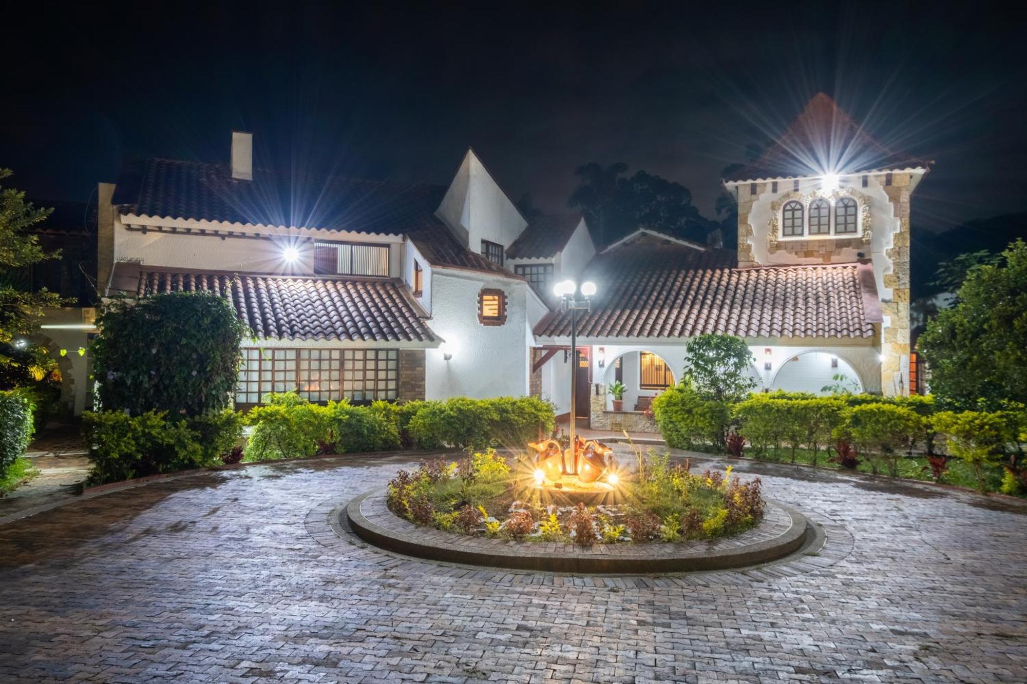 Hotel Chalet El Castillo By Majuva El Edén Dış mekan fotoğraf